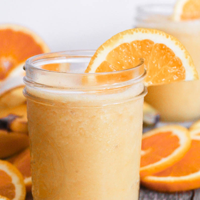 Смузи "Имбирный напиток с апельсином и манго"